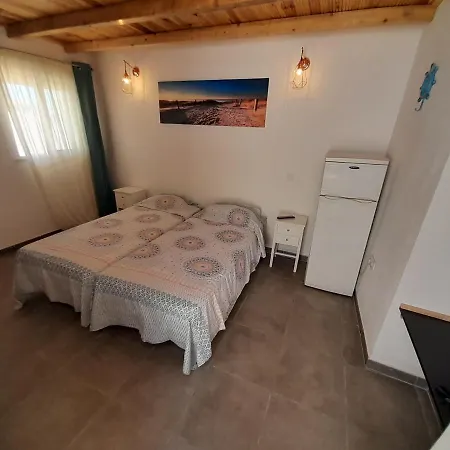 Ibiza Independent Bedroom And Bathroom * Αλμπουφέιρα