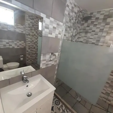 Ibiza Independent Bedroom And Bathroom Ubytování v soukromí *